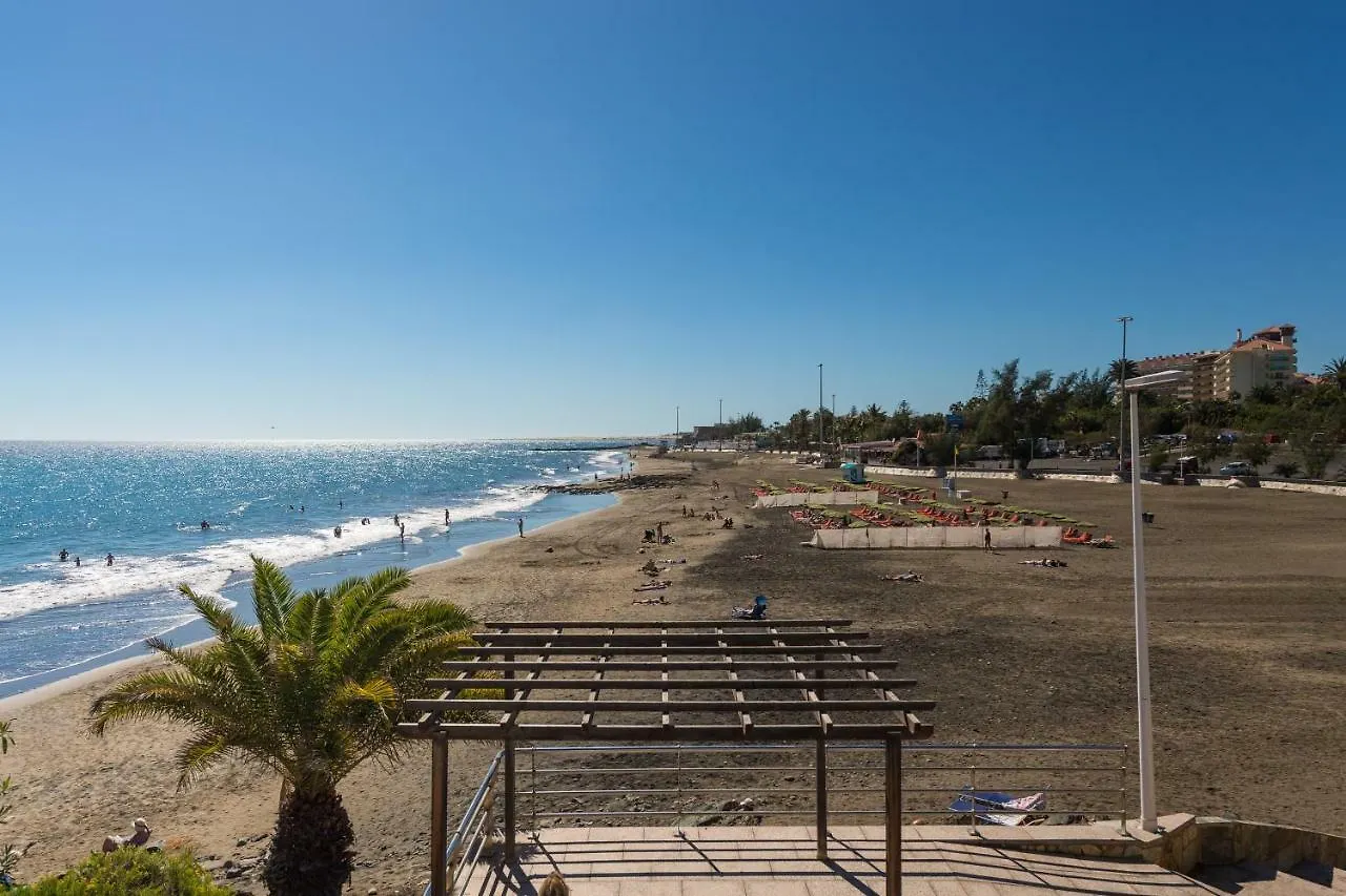 Bambu Apartment San Agustin